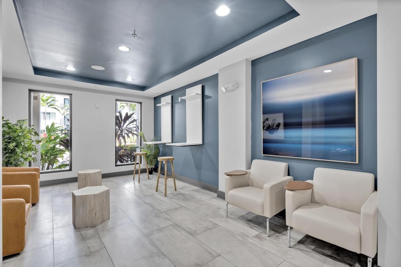 Sunny Haven 2 Bedroom Unit In Boynton With Parking
